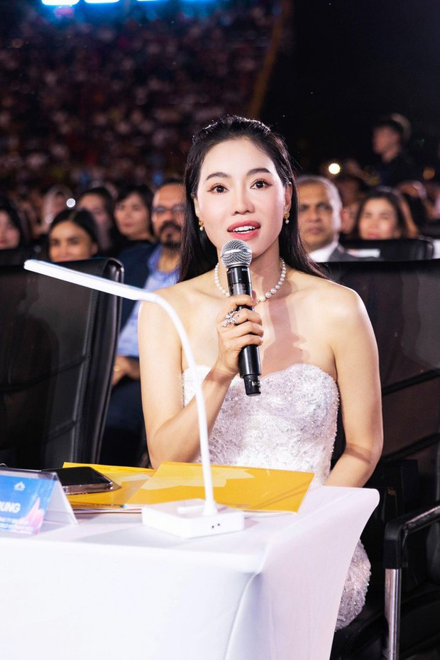 Bà Phạm Kim Dung đại diện đơn vị tổ chức Miss World Vietnam 2023 xin lỗi vì những phát ngôn của Hoa hậu Ý Nhi