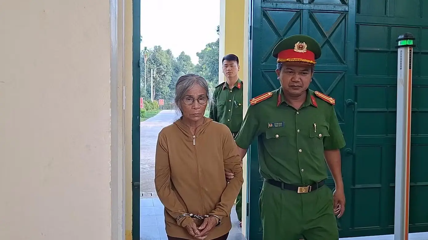 bat-truy-na-giet-cuop-43-nam.jpg