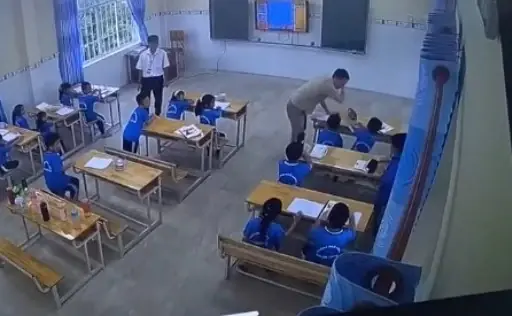 Thầy giáo người nước ngoài bạo lực với học sinh lớp 2 trong giờ tiếng Anh tại Cần Thơ