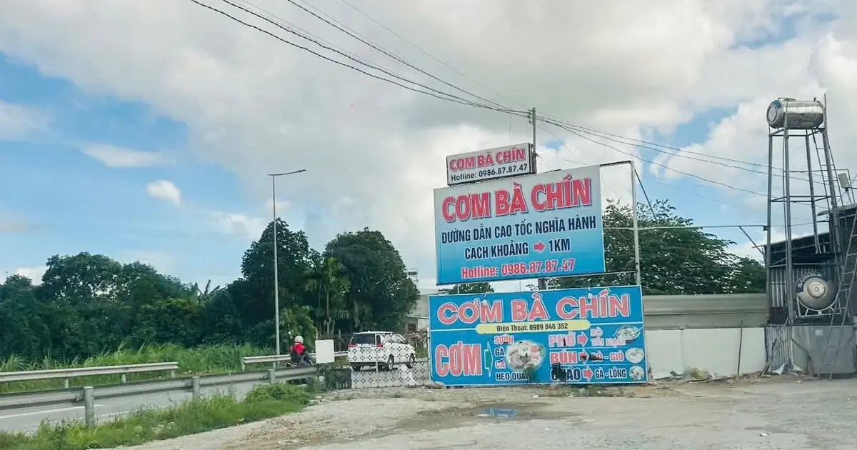 Thông tin mới vụ nửa con gà luộc giá 300.000 đồng ở Quảng Ngãi
