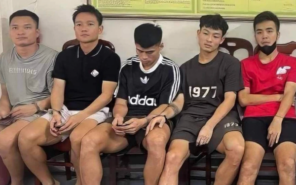 VFF tạm đình chỉ thi đấu với Đinh Thanh Trung và 4 cầu thủ CLB Hà Tĩnh