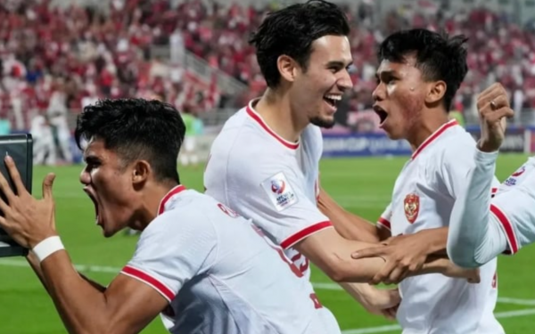 Vừa thắng Hàn Quốc, U23 Indonesia đã nhận tin không thể buồn hơn, cơ hội tái lập thành tích của U23 Việt Nam thêm khó