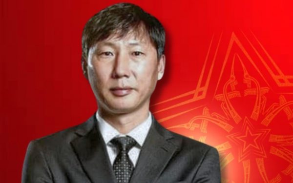 HLV Kim Sang-sik nói thẳng mối quan hệ với cầu thủ ĐT Việt Nam