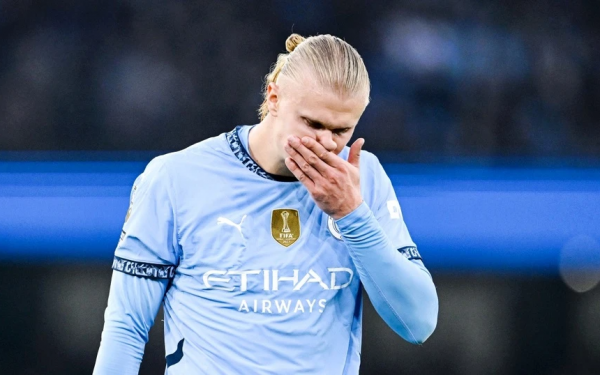 Erling Haaland chia tay Man City