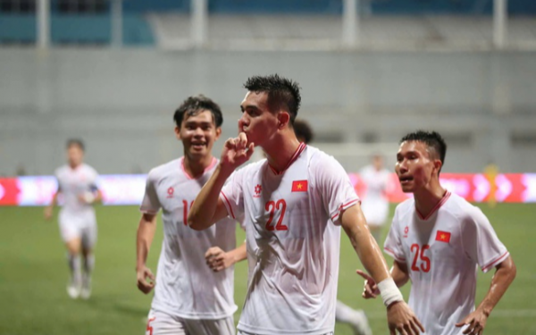 ĐT Việt Nam nhận tin vui từ FIFA sau chiến thắng trước Singapore