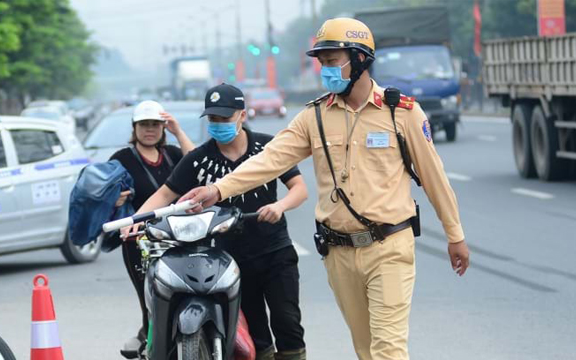 Lưu ý: Vi phạm giao thông bỏ lại xe có thể bị cưỡng chế trừ lương, trừ tiền tài khoản