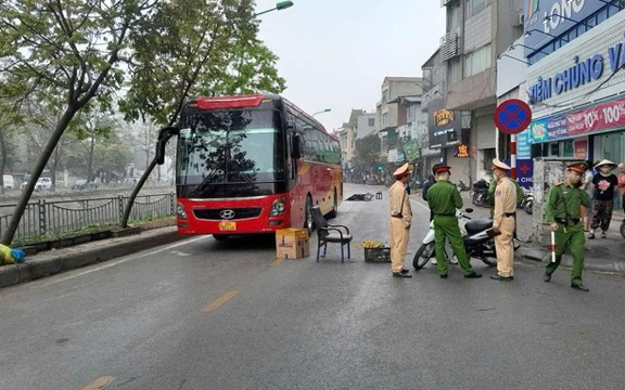 Va chạm với xe khách biển kiểm soát 4953, 1 nữ sinh tử vong tại chỗ