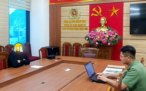 Bị xử phạt vì cắt ghép video đối tượng buôn ma tuý nhún nhảy tại trụ sở Công an