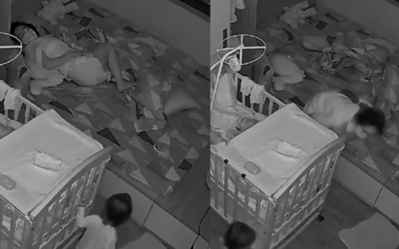 Bé gái 1 tuổi đi tìm mẹ giữa đêm, clip ghi lại cảnh tượng không thể ngờ sau đó khiến hàng triệu người nghẹn lại