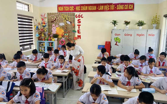 Đề xuất giáo viên trường chuyên nhận thu nhập tăng thêm, lên tới 23 triệu/tháng