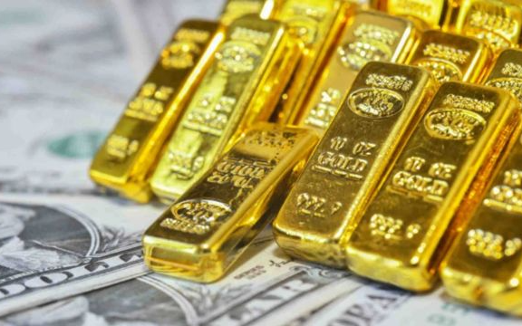 Loạt tuyên bố của ông Trump đẩy giá vàng thế giới bật tăng