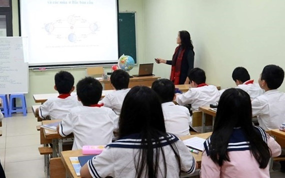 Không cấm dạy thêm, học thêm