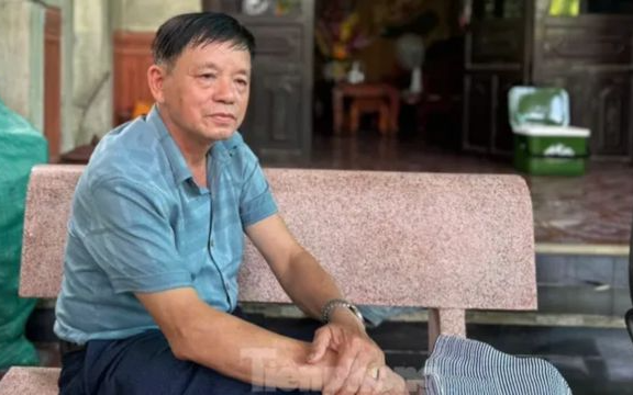 Một xóm gần 10 người mắc UT, dân sống trong lo lắng