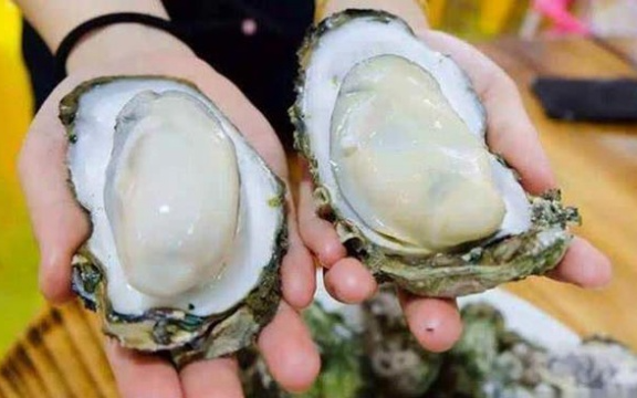 Khi mua hàu, đừng mua 3 loại hàu này: Chủ cửa hàng hải sản không bao giờ để người nhà ăn