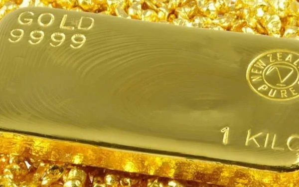 Giá vàng hôm nay 11/7: SJC và nhẫn tăng mạnh