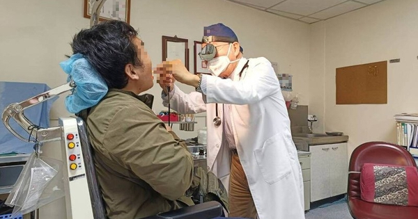 Phát hiện 2 bệnh ung thư cùng lúc nhờ khám đau họng, người đàn ông bị bác sĩ mắng vì 2 thói quen “tử thần”