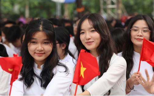 Tin vui đặc biệt từ Chính Phủ dành cho hàng chục triệu người dân trong năm học mới