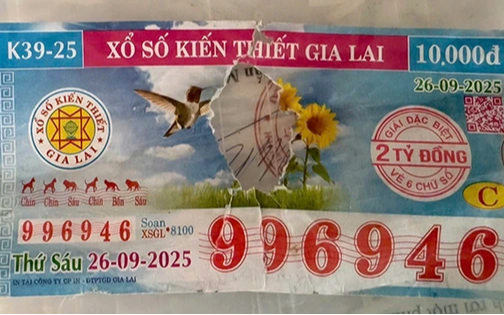 Người phụ hồ làm thủng tờ vé số trúng 2 tỷ đồng, đi nhận thưởng không được: Công ty xổ số nói gì?