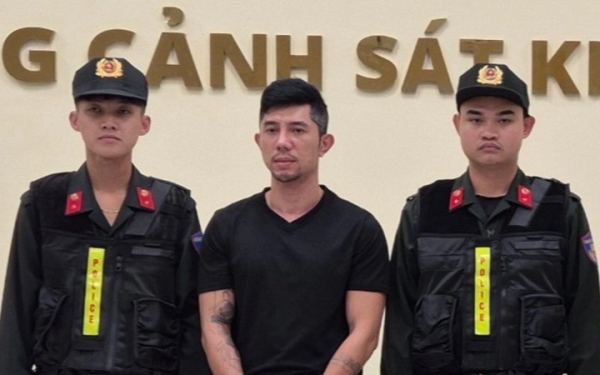 Cơ quan Công an xác định ca - nhạc sĩ Lương Bằng Quang không hợp tác, gây khó khăn cho công tác điều tra Cơ quan Công an xác định ca - nhạc sĩ Lương Bằng Quang không hợp tác, gây khó khăn cho công tác điều tra