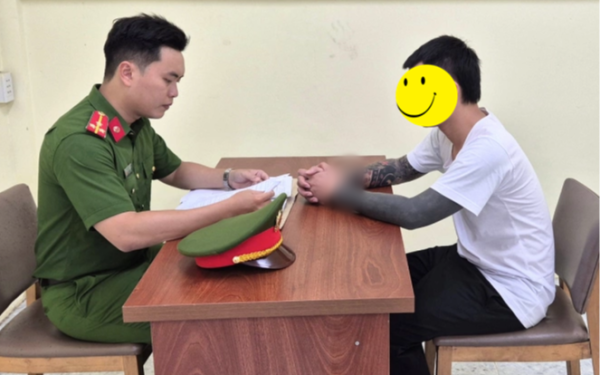 Công an TPHCM bắt khẩn cấp TikToker Lê Anh Điệp Công an TPHCM bắt khẩn cấp TikToker Lê Anh Điệp