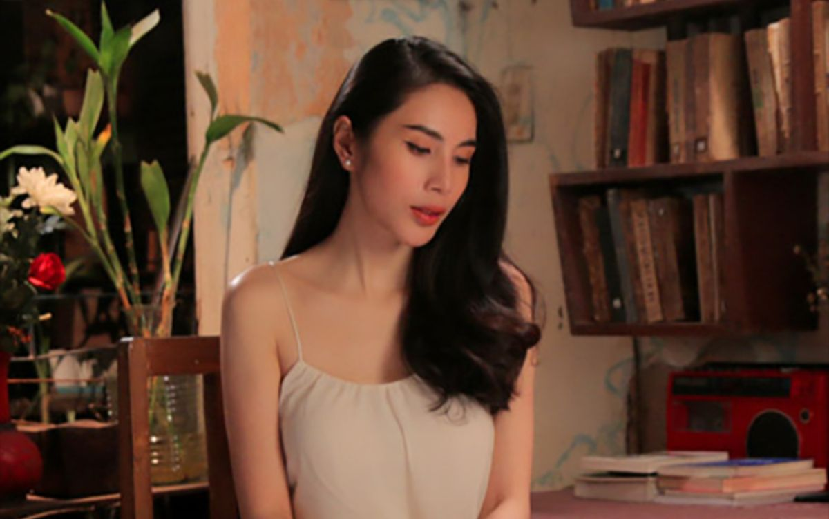 Điều kỳ lạ về ca sĩ Thủy Tiên giữa lúc Công Vinh đi học Điều kỳ lạ về ca sĩ Thủy Tiên giữa lúc Công Vinh đi học