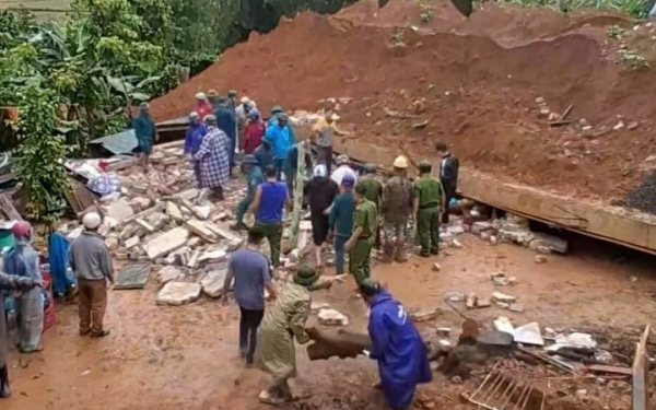 Nguyên nhân vụ sập móng nhà khiến 2 cha con ở Đắk Lắk thiệt mạng Nguyên nhân vụ sập móng nhà khiến 2 cha con ở Đắk Lắk thiệt mạng