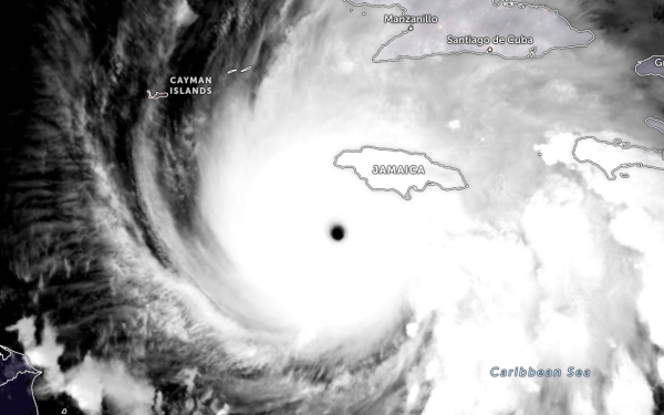 Siêu bão Melissa mạnh nhất hành tinh đổ bộ Jamaica, nhiều khu vực chìm trong biển nước, cảnh báo nguy hiểm từ cá sấu Siêu bão Melissa mạnh nhất hành tinh đổ bộ Jamaica, nhiều khu vực chìm trong biển nước, cảnh báo nguy hiểm từ cá sấu