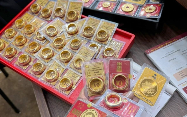 Giá vàng giảm sốc 4 triệu đồng/lượng, nhà đầu tư đu đỉnh 177 triệu đồng/lượng "mất ăn mất ngủ" Giá vàng giảm sốc 4 triệu đồng/lượng, nhà đầu tư đu đỉnh 177 triệu đồng/lượng "mất ăn mất ngủ"