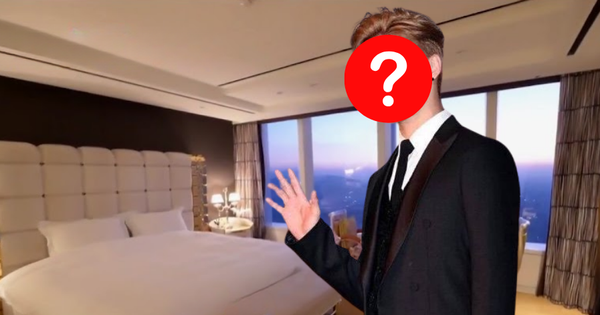 Hình ảnh gây sốc trong nhà riêng của ca sĩ J bị cấm sóng 10 năm Hình ảnh gây sốc trong nhà riêng của ca sĩ J bị cấm sóng 10 năm