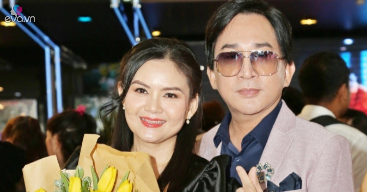 "Ông hoàng cải lương 3 đời vợ" tặng cho bà xã hoa hồng vàng, 1 năm sau cô mở ra mới biết là vàng giả "Ông hoàng cải lương 3 đời vợ" tặng cho bà xã hoa hồng vàng, 1 năm sau cô mở ra mới biết là vàng giả