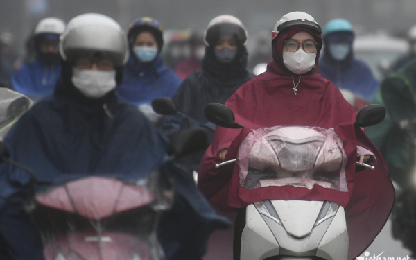 Không khí lạnh bắt đầu tràn về dồn dập, miền Bắc chìm trong mưa rét kéo dài