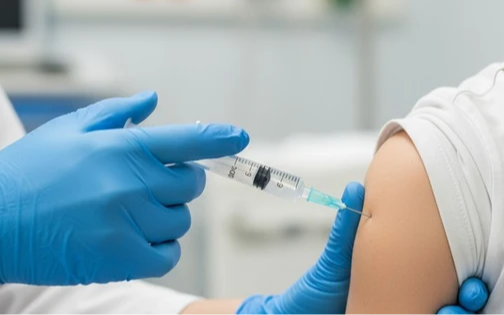 Hai loại vaccine đắt đỏ sẽ được tiêm miễn phí cho trẻ em từ 2026