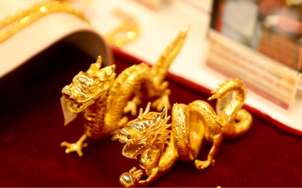 Giá vàng hôm nay 16/11/2025: Một ngày vàng SJC 