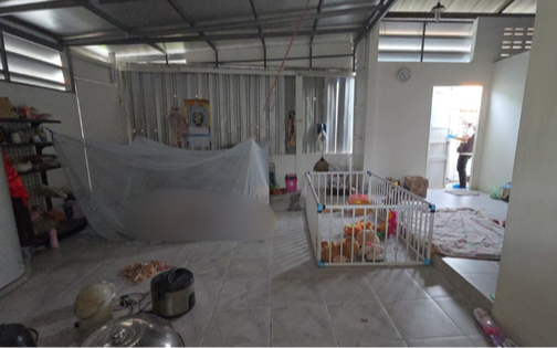 Hàng xóm ngửi thấy mùi lạ liền báo cảnh sát rồi bàng hoàng phát hiện 5 thithe trong căn nhà