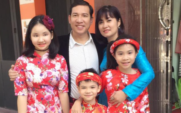 Quang Thắng ở Hà Nội trong căn hộ 30m2, cơ ngơi ở quê thế nào?