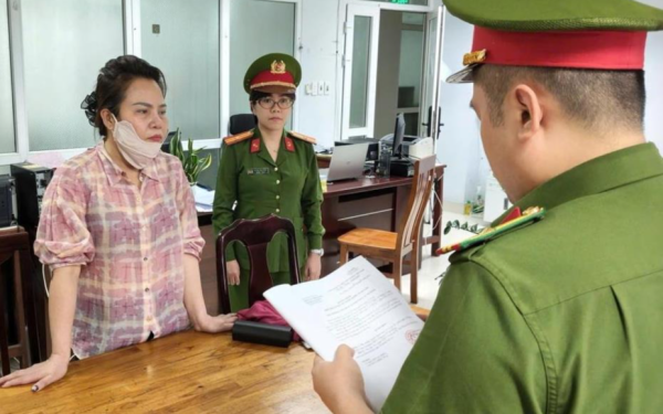 Khám xét nơi ở, bắt "bà đồng" Võ Thị Xê