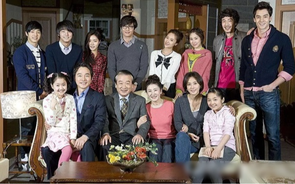 Nam diễn viên Gia Đình Là Số 1 qua đời sau thời gian bạo bệnh, cả showbiz bàng hoàng