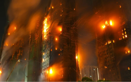 Bắt 3 người sau vụ cháy kinh hoàng khiến ít nhất 36 người TV ở Hong Kong: Hé lộ vật liệu khiến ngọn lửa bùng lan như “quái vật”