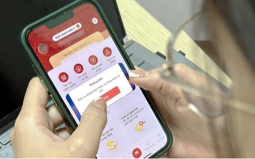 Hành vi bị phạt tới 12 triệu đồng khi dùng VNeID từ 15/12