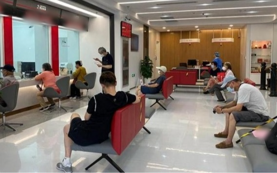 Người phụ nữ gửi tiết kiệm hơn 48 tỷ đồng, 4 năm sau đến rút thì được ngân hàng thông báo: “Tài khoản của chị không có đồng nào”