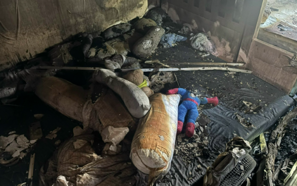 Vụ cháy quán ăn làm 4 người tử vong ở TP.HCM: Cha gào khóc trước biển lửa xin cứu 2 con