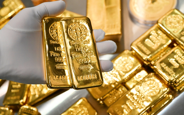 Bùng nổ với hơn 50 lần lập đỉnh trong năm 2025, giá vàng thế giới được dự báo có thể tăng tối đa 30% trong năm 2026