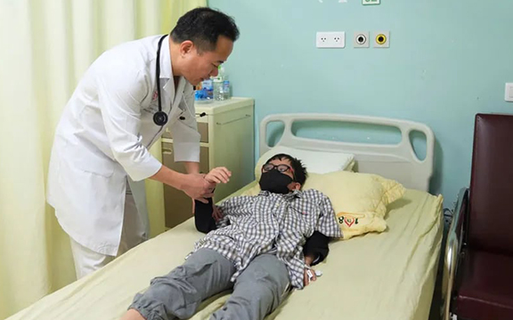 Đáng báo đ:ộng: Đột quỵ ở trẻ nhỏ gia tăng, có bé chỉ 8 tuổi, bác sĩ cảnh báo 7 điều tuyệt đối tránh