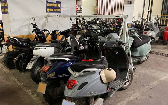 Quyết định gây b:ão: Xe điện bị TRỤC XUẤT khỏi hầm chung cư, Ban Quản lý lên tiếng chia sẻ nỗi sợ h:ãi không thể chối cãi