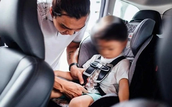 Về việc xe khách, xe taxi phải trang bị thiết bị ghế ngồi cho trẻ em: Quốc hội thông qua quyết định cuối cùng