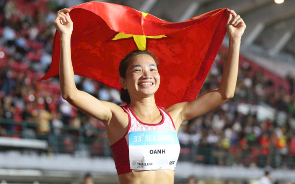 Nguyễn Thị Oanh phá kỷ lục SEA Games, viết lại lịch sử điền kinh Việt Nam