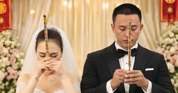 Ảnh cưới của Mỹ Tâm và Mai Tài Phến?