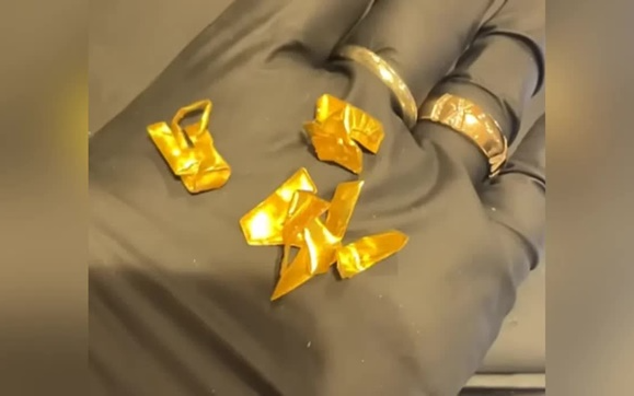 Ai sử dụng điều hòa LG đời này kiểm tra ngay: Một chi tiết được làm bằng vàng nguyên chất khiến nhiều người lùng tìm