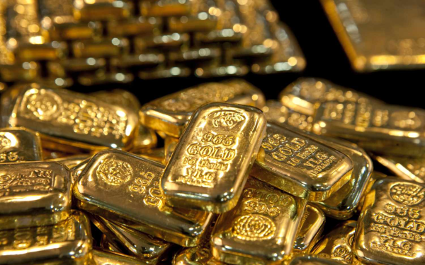 Giá vàng hôm nay 20/12: Thế giới neo cao sau khi lập đỉnh mới, trong nước cao nhất 156,4 triệu đồng/lượng