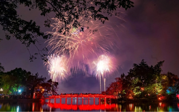 Chi tiết các điểm bắn pháo hoa tại Hà Nội dịp Tết Dương lịch